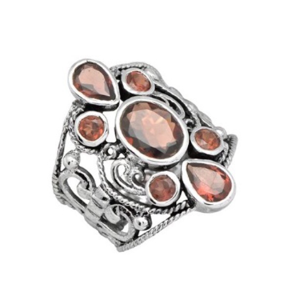 Sterling and Garnet Ring - Picture 2 of 5